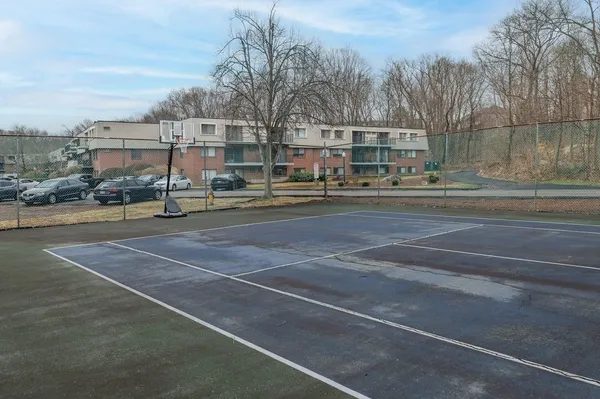 $359,900 | 575 Broad Street, Unit 306, Weymouth, MA 02189