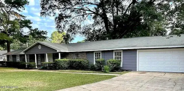 $270,000 | 1204 Deerfield Lane, Jackson, MS 39211