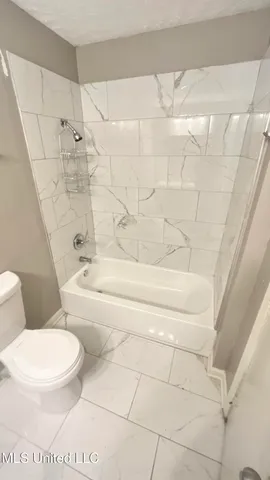 $270,000 | 1204 Deerfield Lane, Jackson, MS 39211