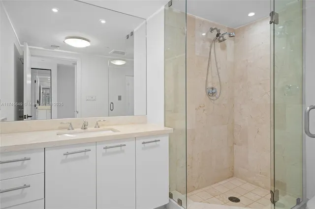 $12,999 | 6801 Collins Avenue, Unit 1206, Miami Beach, FL 33141