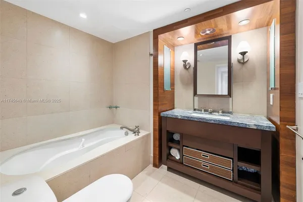 $12,999 | 6801 Collins Avenue, Unit 1206, Miami Beach, FL 33141