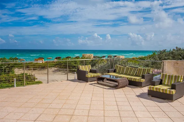 $12,999 | 6801 Collins Avenue, Unit 1206, Miami Beach, FL 33141