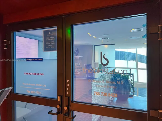 $12,999 | 6801 Collins Avenue, Unit 1206, Miami Beach, FL 33141