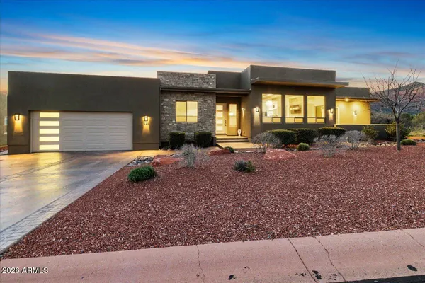 $1,295,000 | 385 Suncliffe Drive, Sedona, AZ 86351