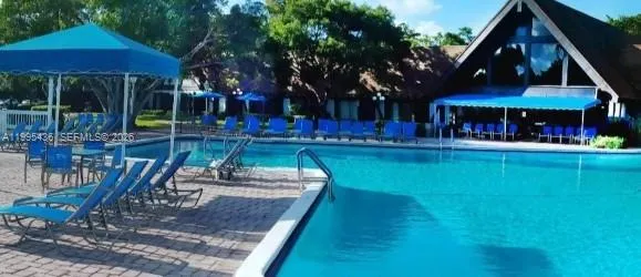 $160,000 | 3720 Inverrary Drive, Unit 1J, Lauderhill, FL 33319