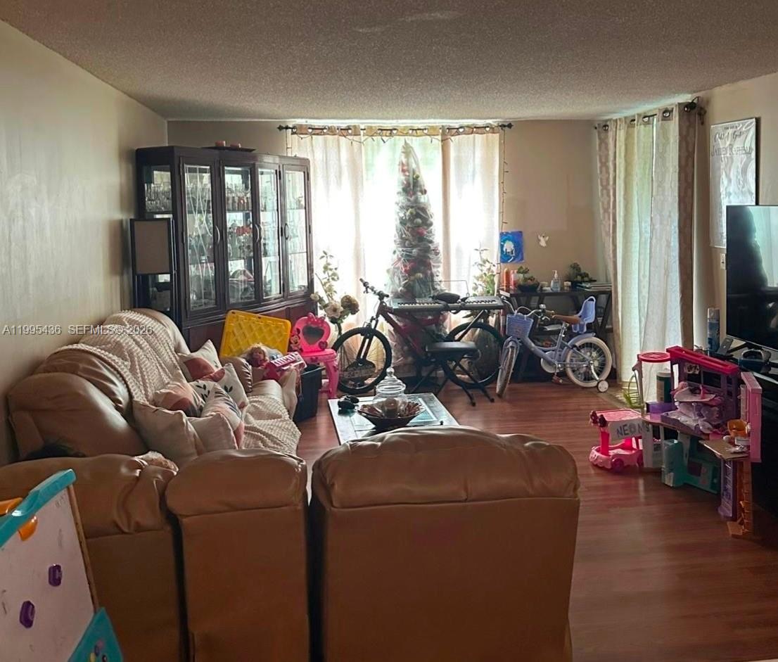 3720 Inverrary Drive, Unit 1J Lauderhill, FL 33319 - Photo 7 of 16