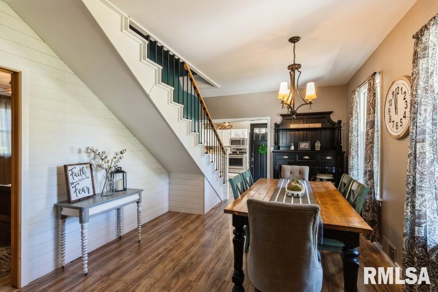 2821 Cleveland Street Clinton, IA 52732 - Photo 7 of 16 Gallery Image 7