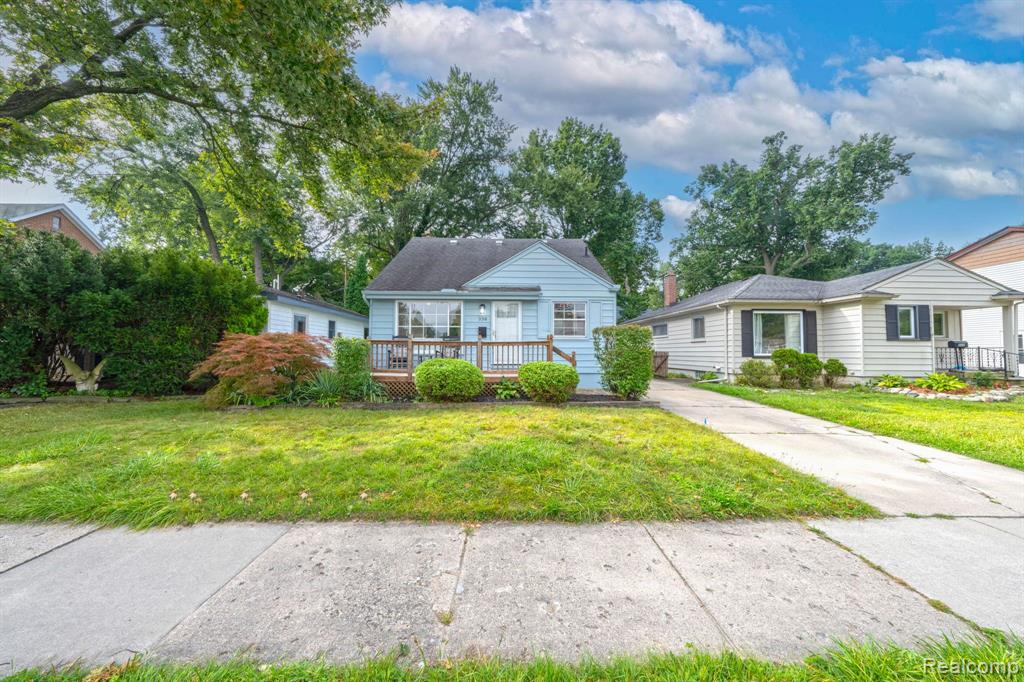 338 Roth Boulevard Clawson, MI 48017 - Photo 4 of 30