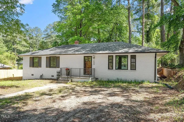 $365,000 | 2609 Elmhurst Circle, Raleigh, NC 27610