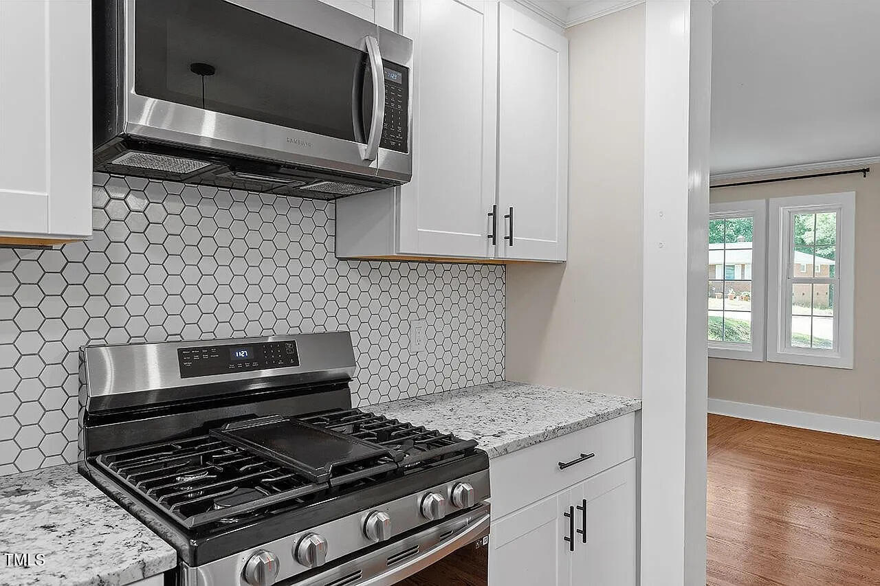 2609 Elmhurst Circle Raleigh, NC 27610 - Photo 13 of 33 Elmhurst13