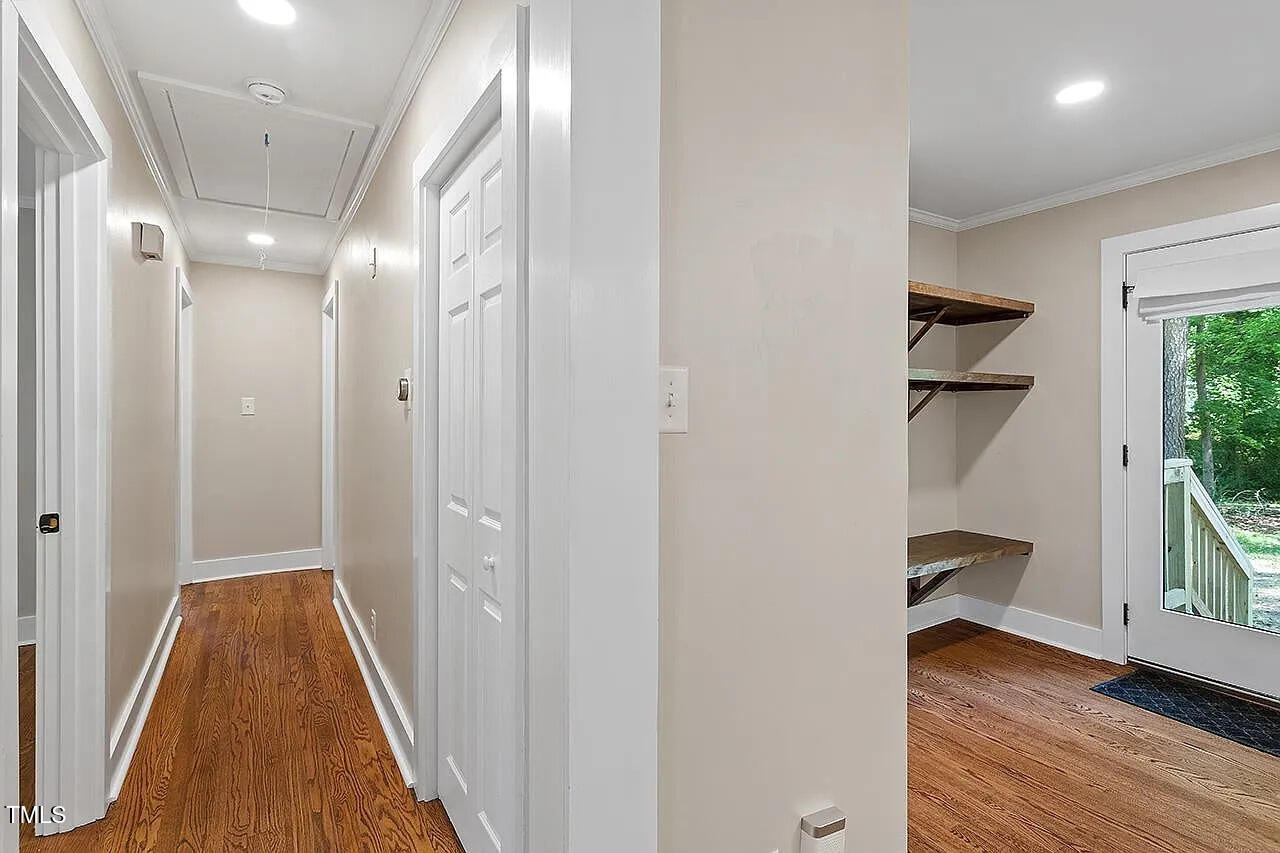 2609 Elmhurst Circle Raleigh, NC 27610 - Photo 15 of 33 Elmhurst15