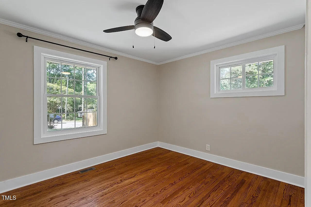 2609 Elmhurst Circle Raleigh, NC 27610 - Photo 20 of 33 Elmhurst20