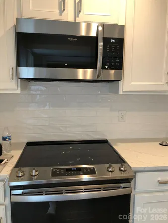a close view of stove top oven