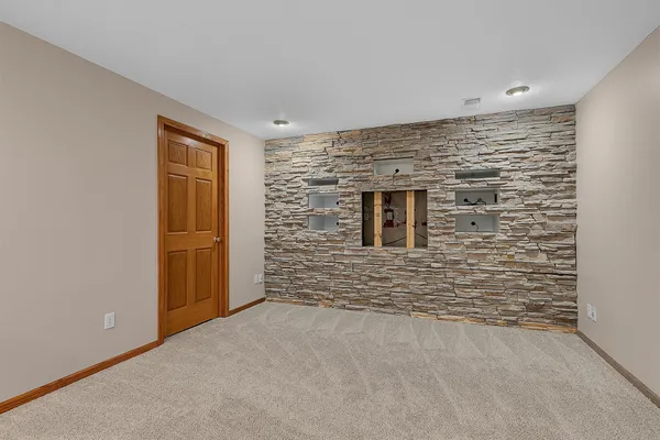 $489,900 | 713 19th Avenue North, Sartell, MN 56377