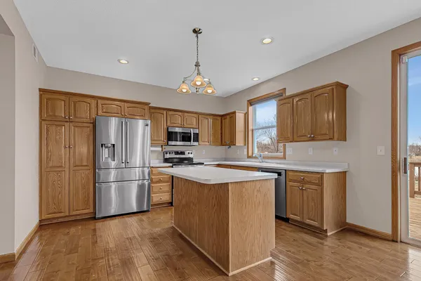 $489,900 | 713 19th Avenue North, Sartell, MN 56377