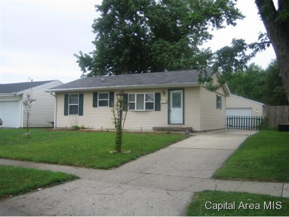 1817 Denton Street Springfield, IL 62702 - Photo 1 of 12
