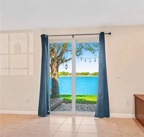 a house view with a outdoor space