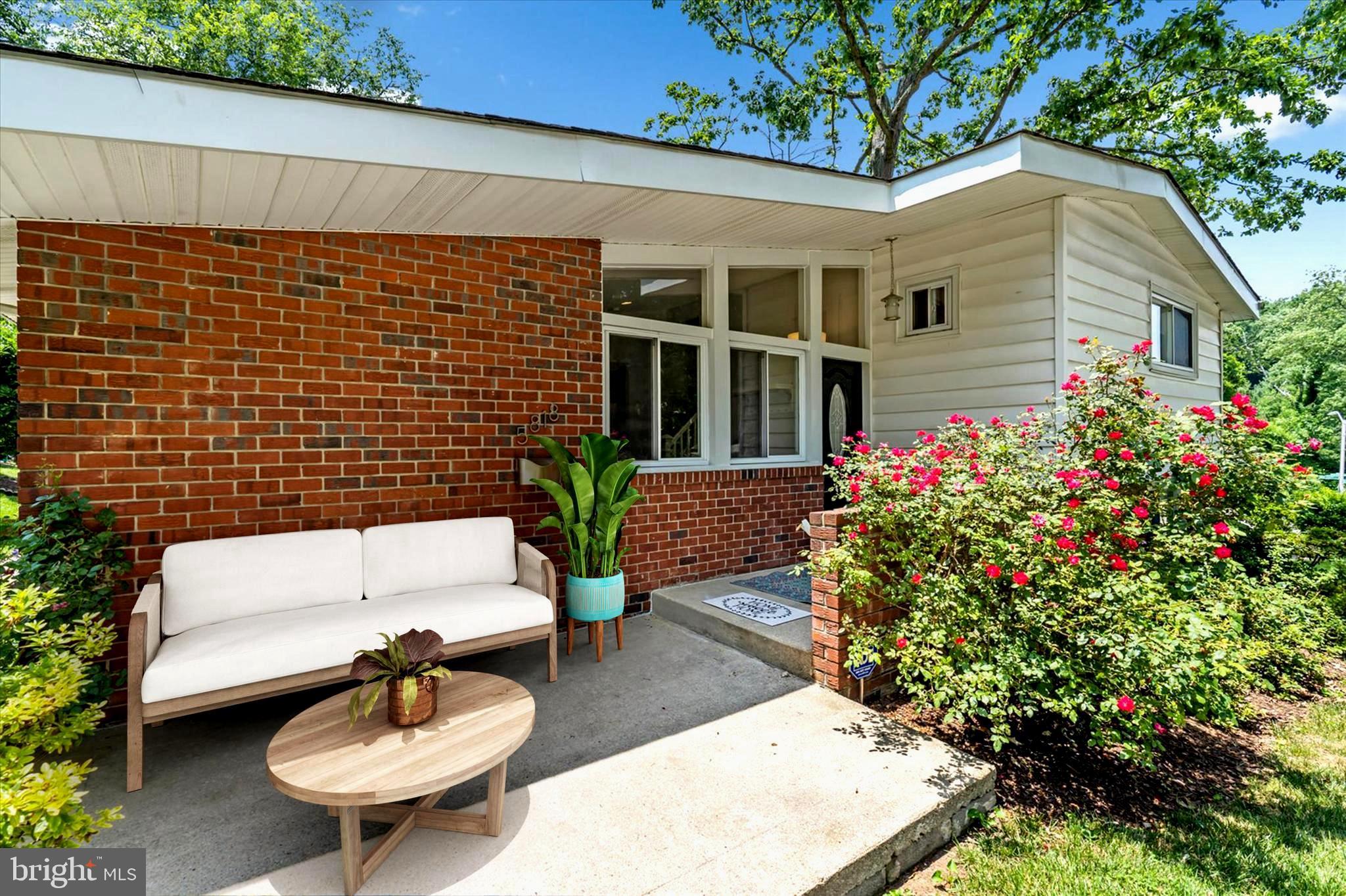 5818 Stuart Avenue Baltimore, MD 21215 - Photo 3 of 64 Enjoy sunrise coffee.