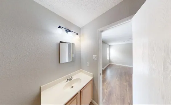 $1,999 | 1505 Stewart Drive, Rockwall, TX 75032