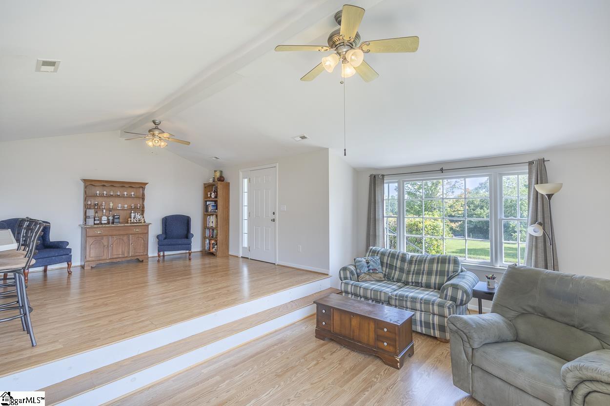 400 Tripp Road Piedmont, SC 29673 - Photo 5 of 31