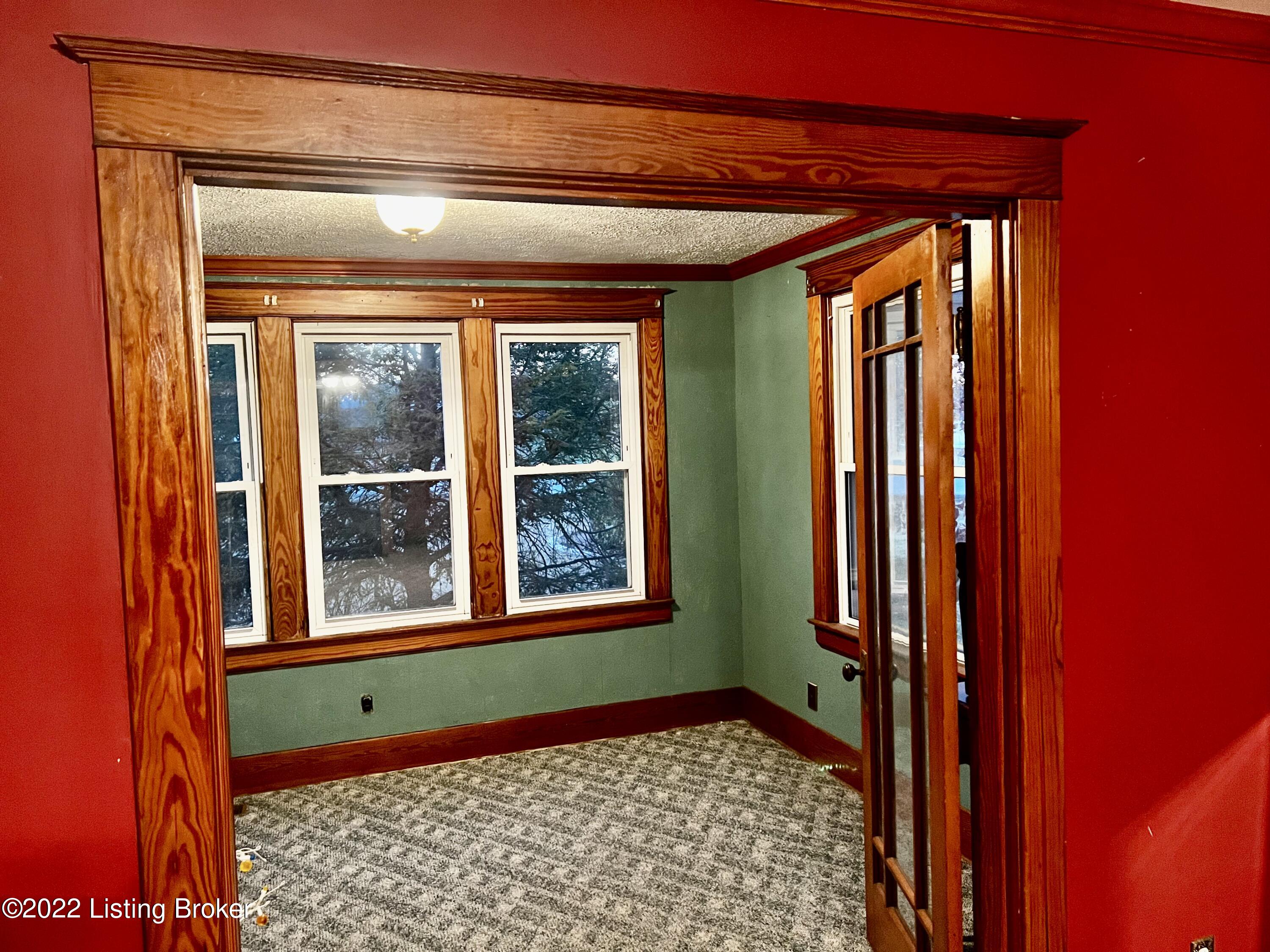 938 Floyds Fork Road Shepherdsville, KY 40165 - Photo 17 of 44 Beautiful original woodwork