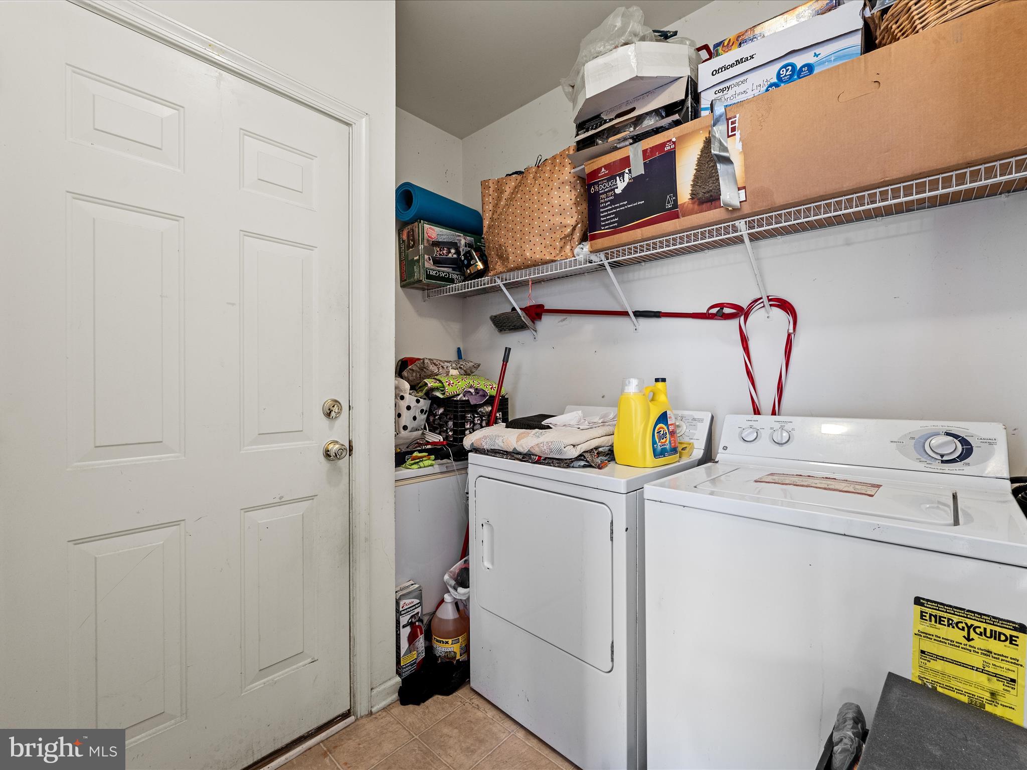 5540 Hobsons Choice Loop Manassas, VA 20112 - Photo 25 of 50 a utility room with dryer and washer