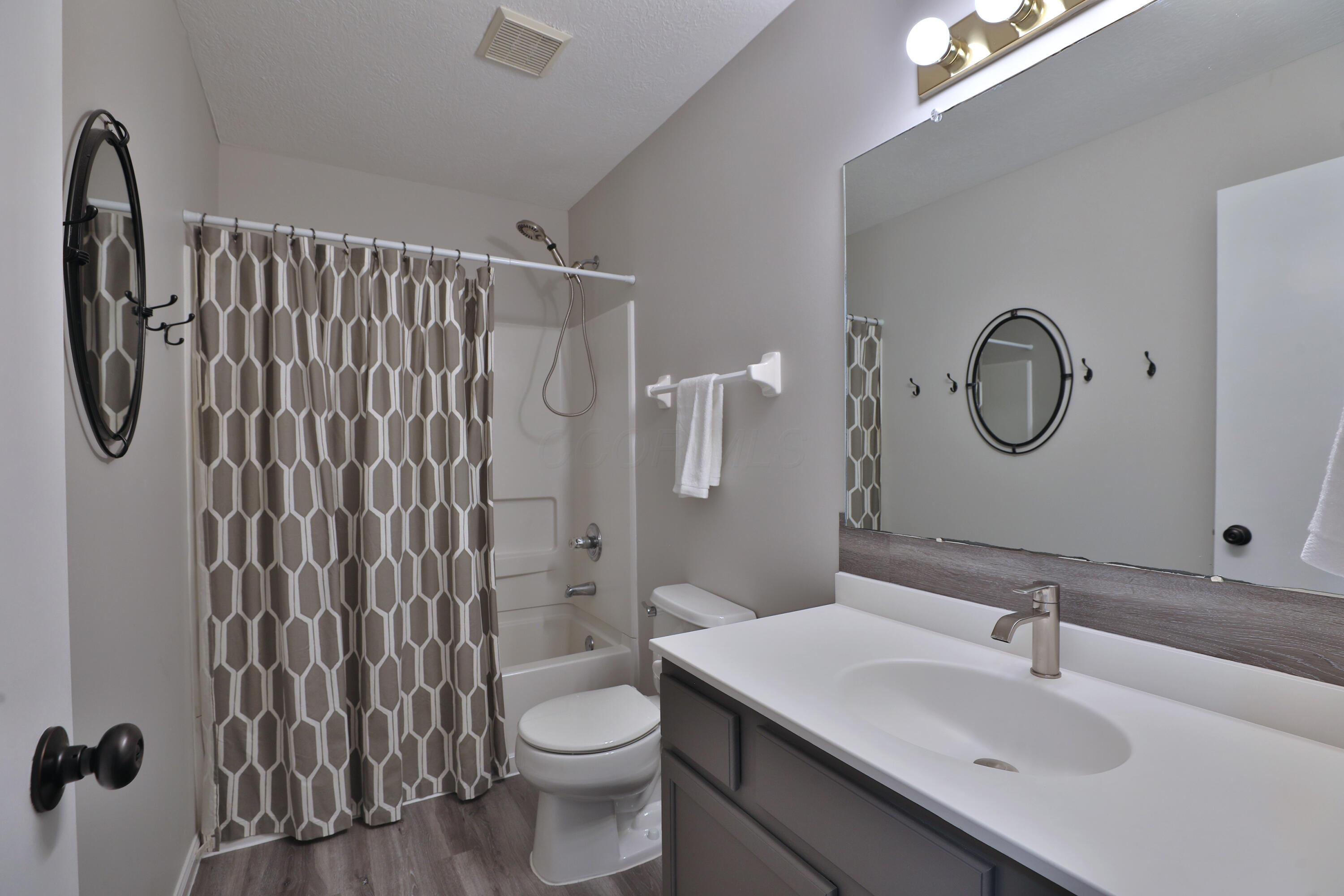 5950 Rings Road Dublin, OH 43016 - Photo 38 of 60 5950-RingsRoad-Oct2025-32