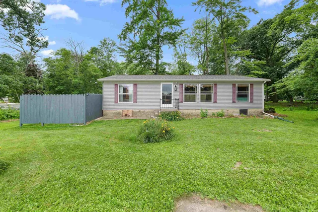 $249,999 | N4580 Elm Street, Princeton, WI 54968