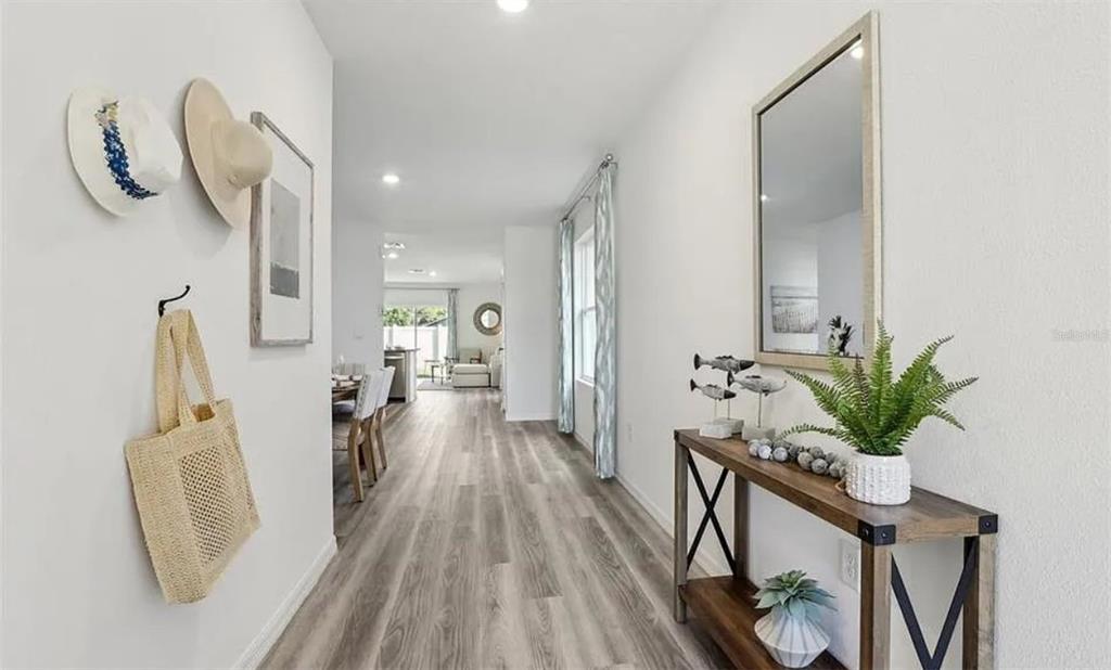 32528 Weathered Oak Drive Wesley Chapel, FL 33543 - Photo 3 of 18