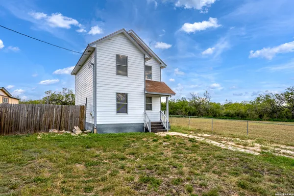 $144,990 | 12160 Interstate 10, Converse, TX 78109