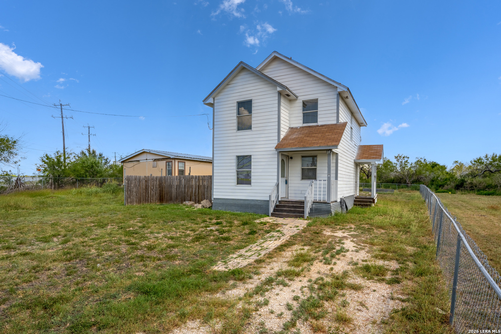 12160 Interstate 10 Converse, TX 78109 - Photo 2 of 26