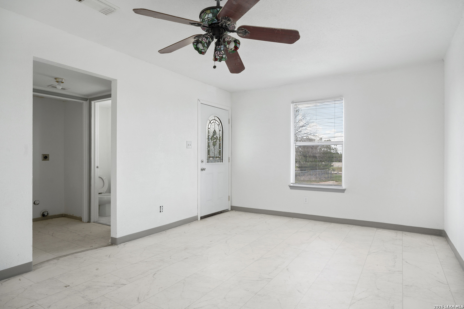 12160 Interstate 10 Converse, TX 78109 - Photo 6 of 26
