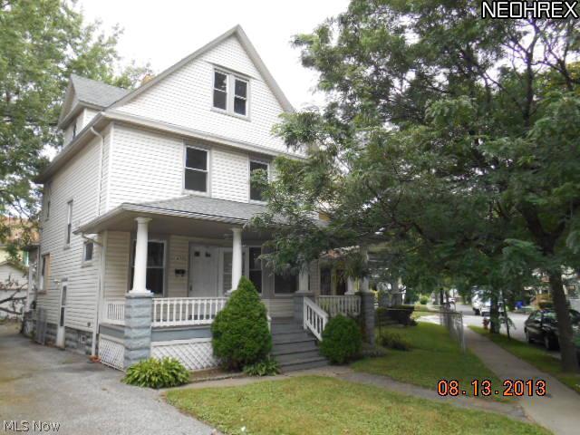 414 Cleveland Road Cleveland, OH 44108 - Photo 1 of 14 Gallery Image 1