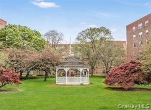 220 Pelham Road, Unit 5E New Rochelle, NY 10805 - Photo 21 of 27