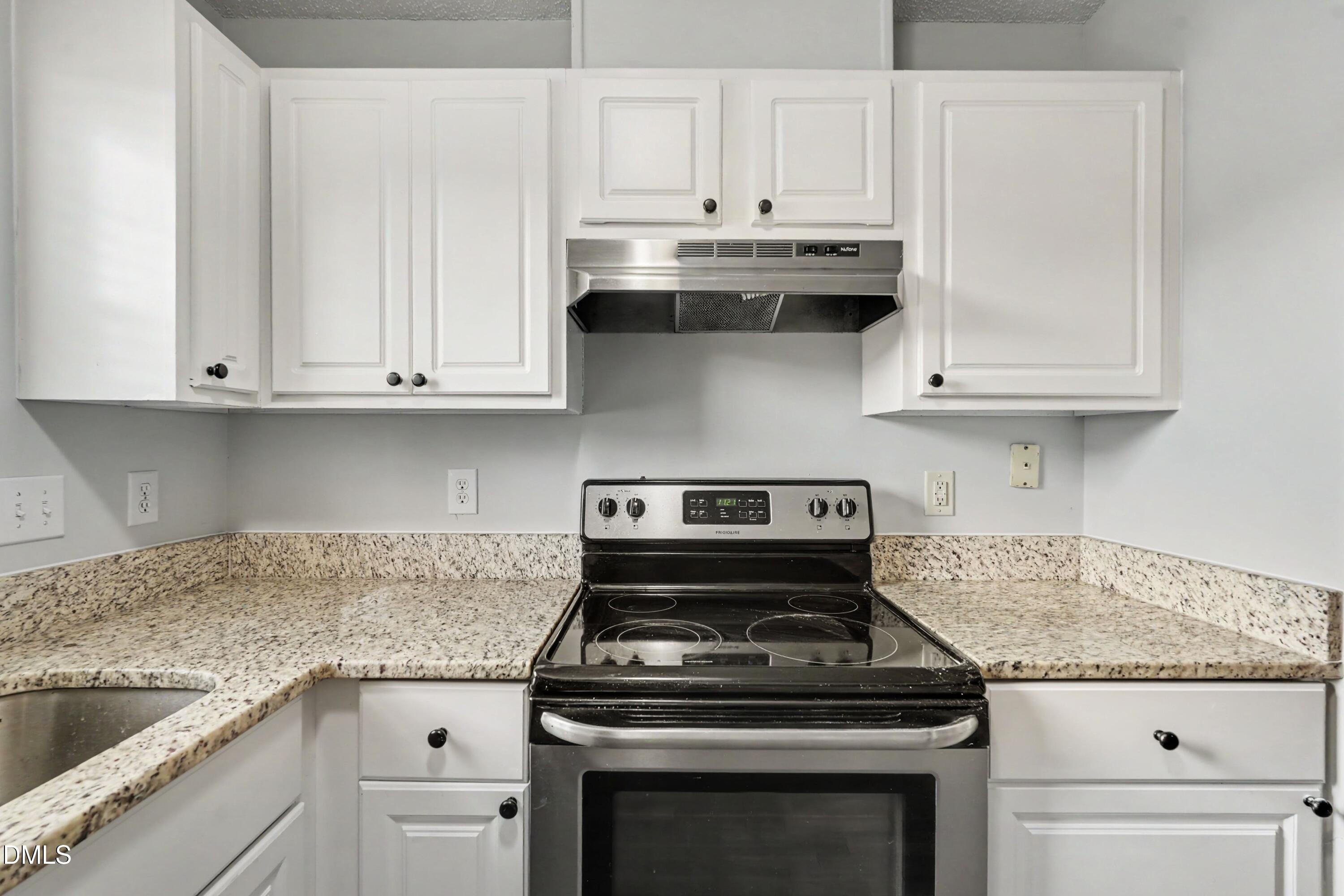 2416 Kingsboro Court Raleigh, NC 27610 - Photo 8 of 25 8