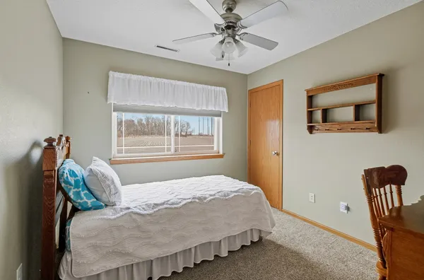 $248,500 | 1570 Savannah Circle, Unit A1, Davenport, IA 52807