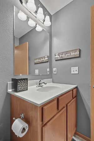 $248,500 | 1570 Savannah Circle, Unit A1, Davenport, IA 52807