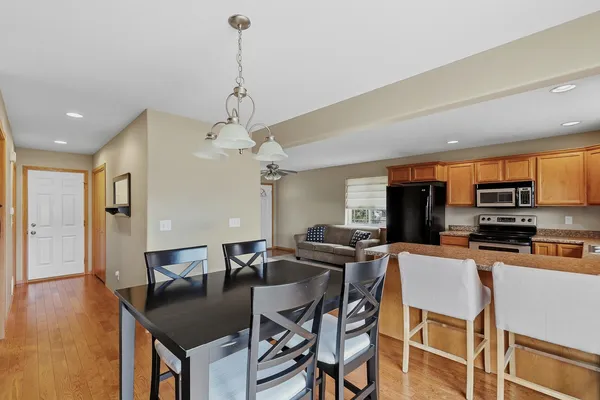 $248,500 | 1570 Savannah Circle, Unit A1, Davenport, IA 52807