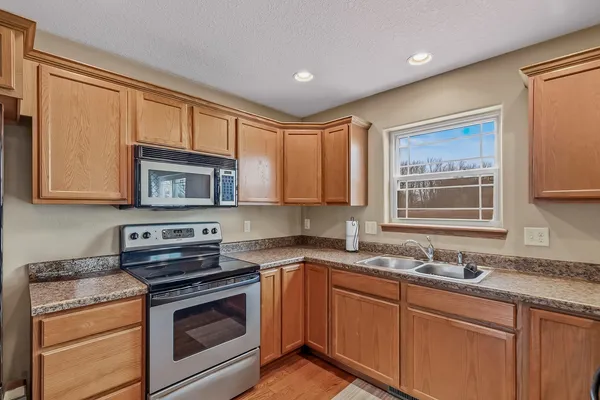 $248,500 | 1570 Savannah Circle, Unit A1, Davenport, IA 52807