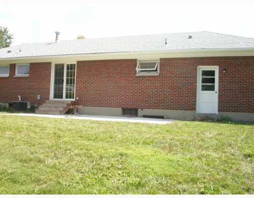 232 Floral Avenue Springfield, OH 45503 - Photo 9 of 10