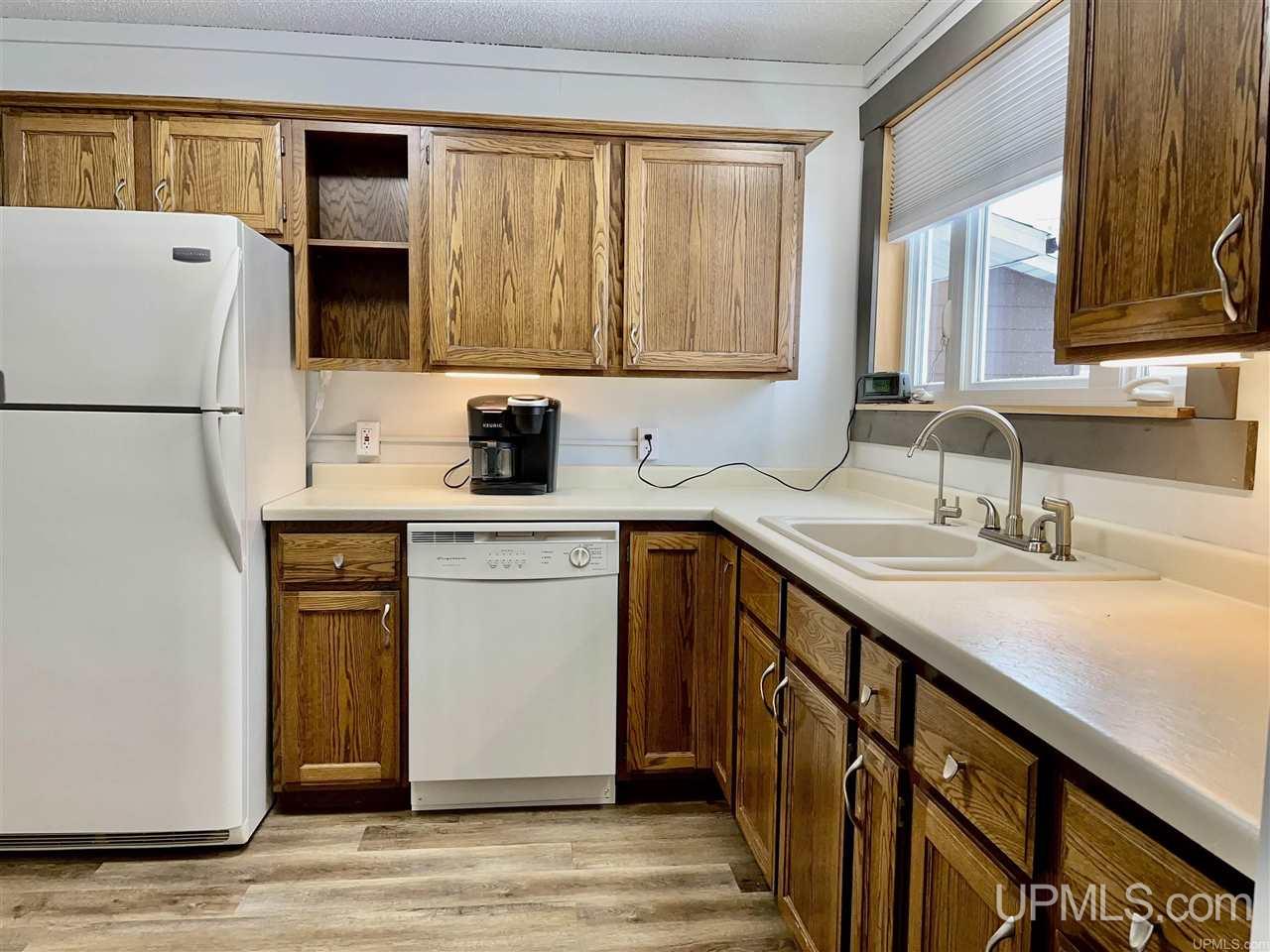E5086 Sunset Road Ironwood, MI 49938 - Photo 9 of 34