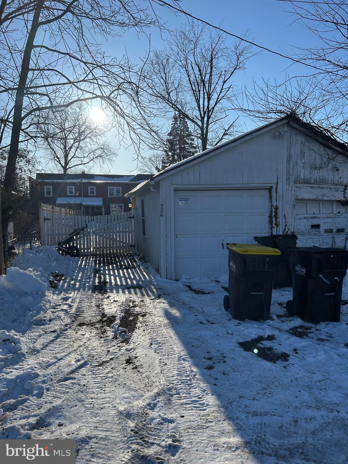 520 Ridge Street Lansdale, PA 19446 - Photo 18 of 18 Garage/Driveway
