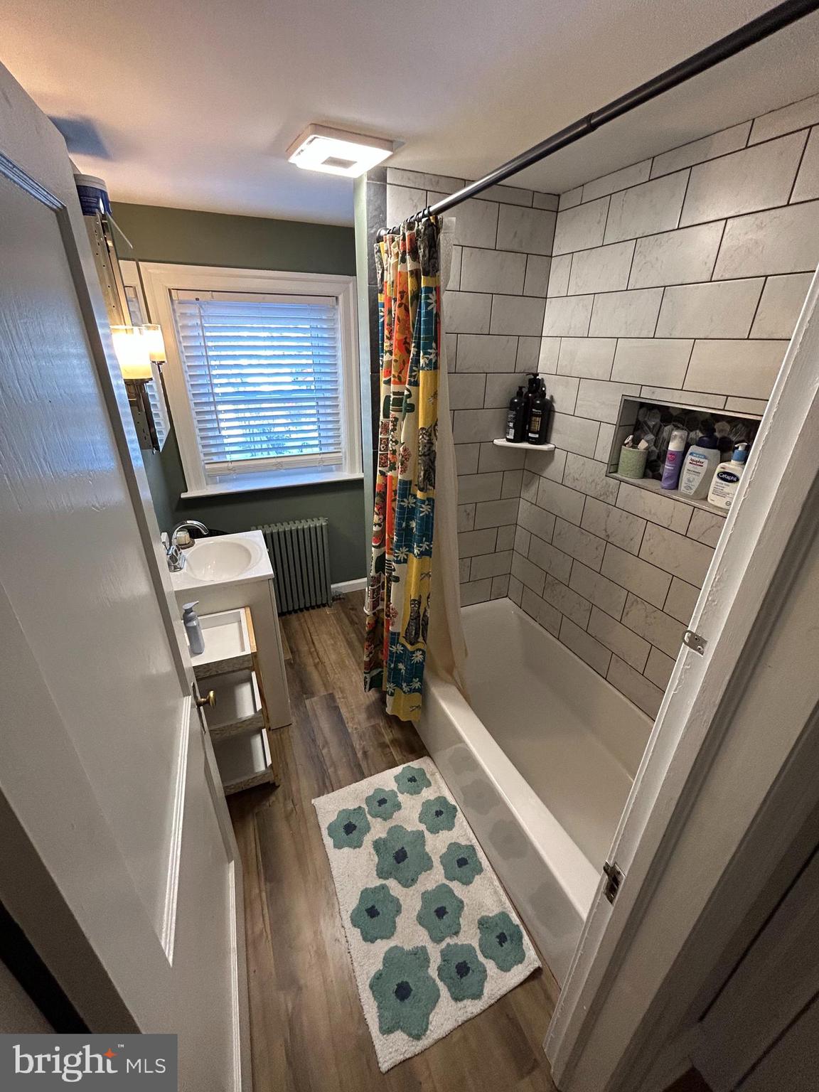 520 Ridge Street Lansdale, PA 19446 - Photo 10 of 19 Bathroom