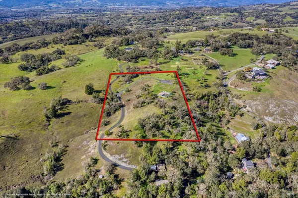 $1,750,000 | 10547 And 10443 Chalk Hill Road, Healdsburg, CA 95448