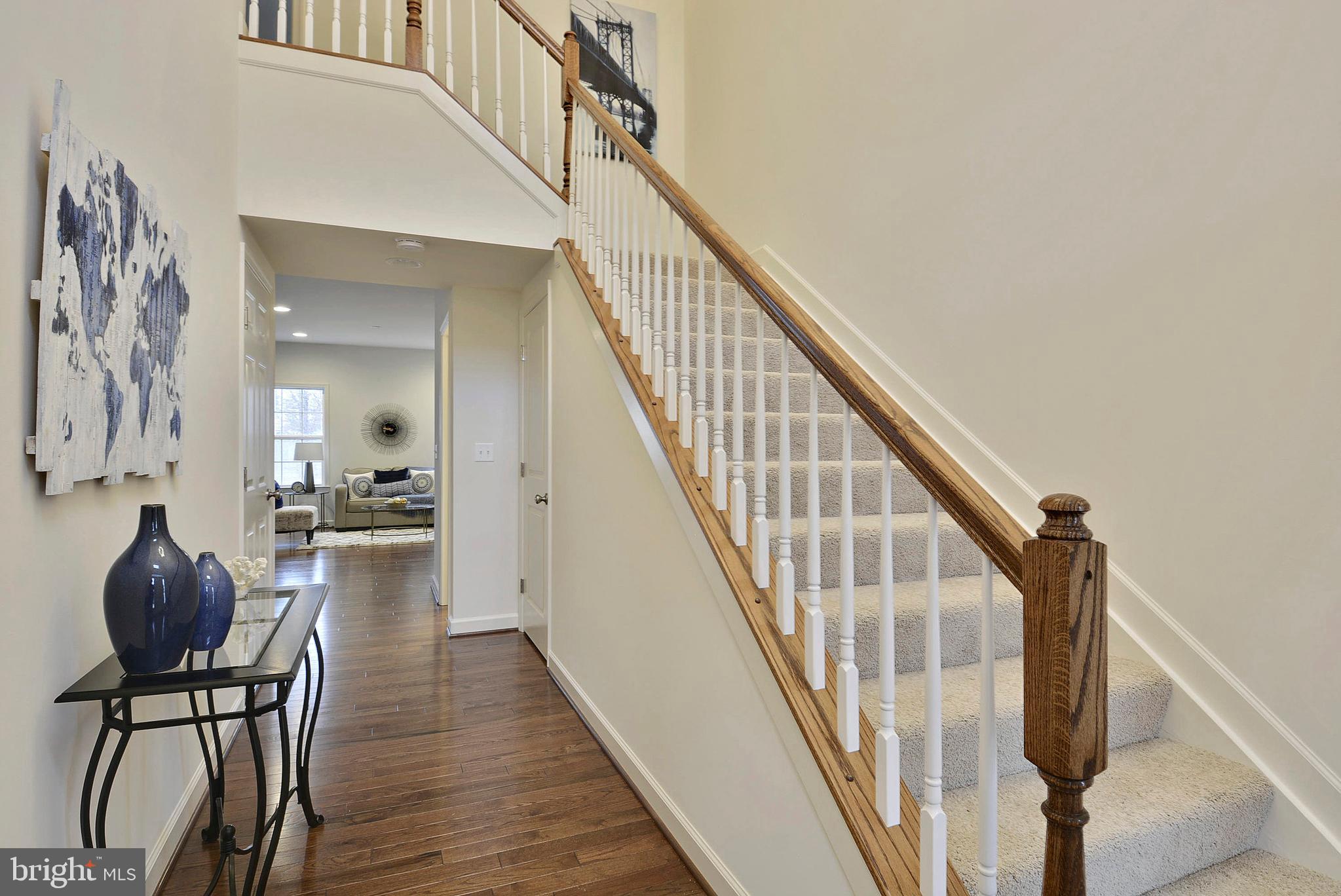 218 Carroll Road Pasadena, MD 21122 - Photo 3 of 37 Example of Foyer