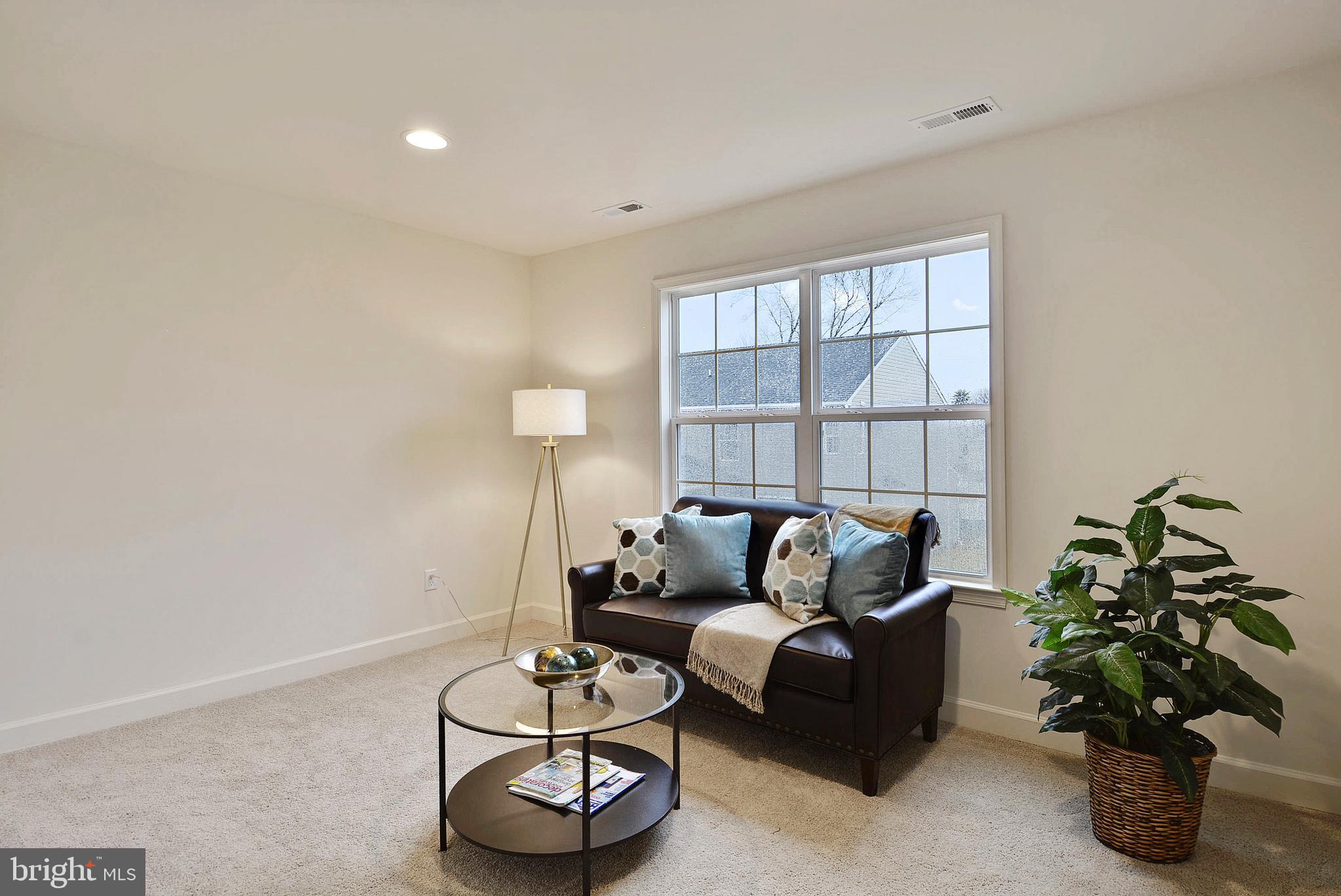 218 Carroll Road Pasadena, MD 21122 - Photo 20 of 37 Example of Primary Bedroom sitting room