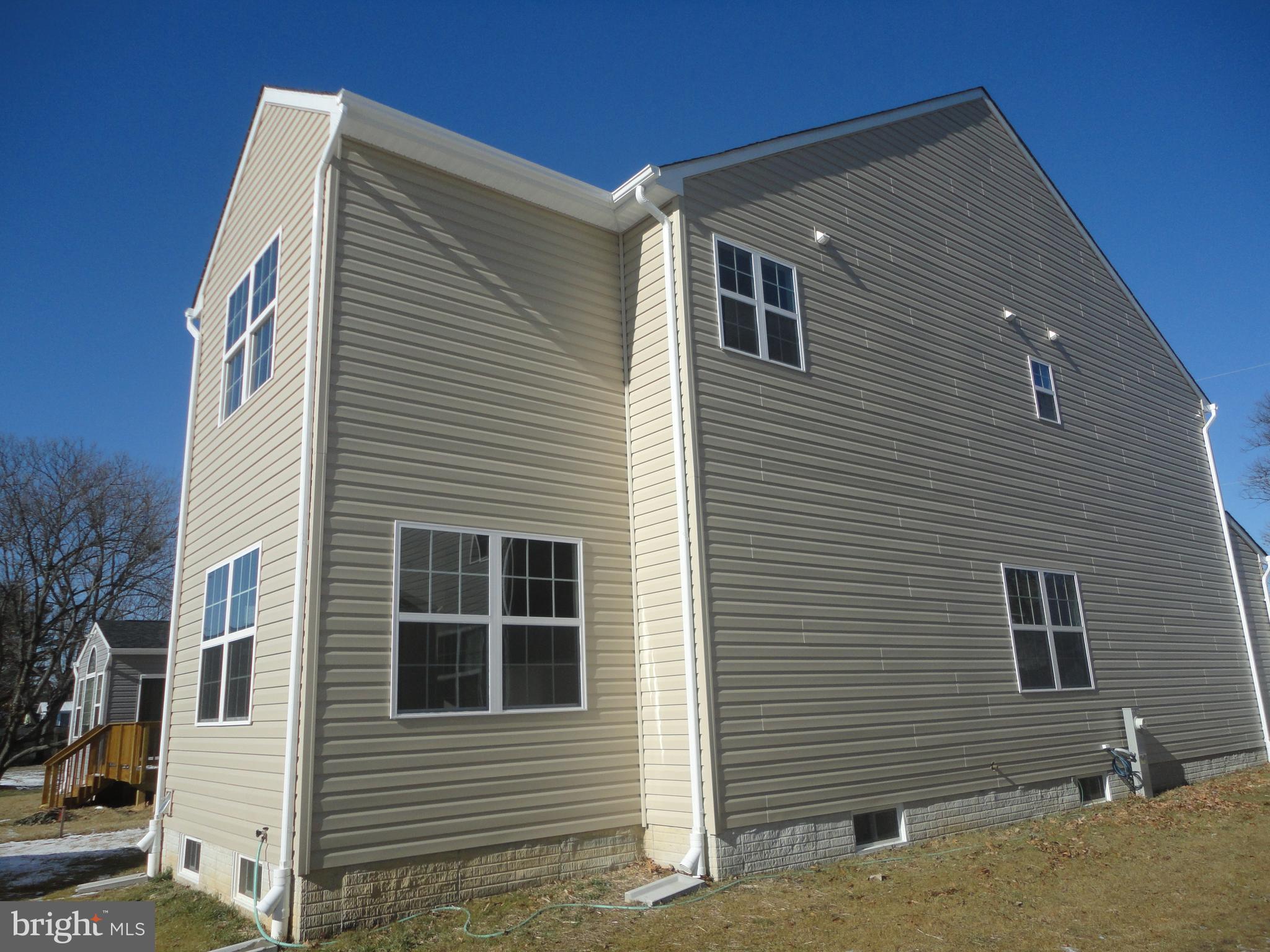 218 Carroll Road Pasadena, MD 21122 - Photo 30 of 37 Gallery Image 30