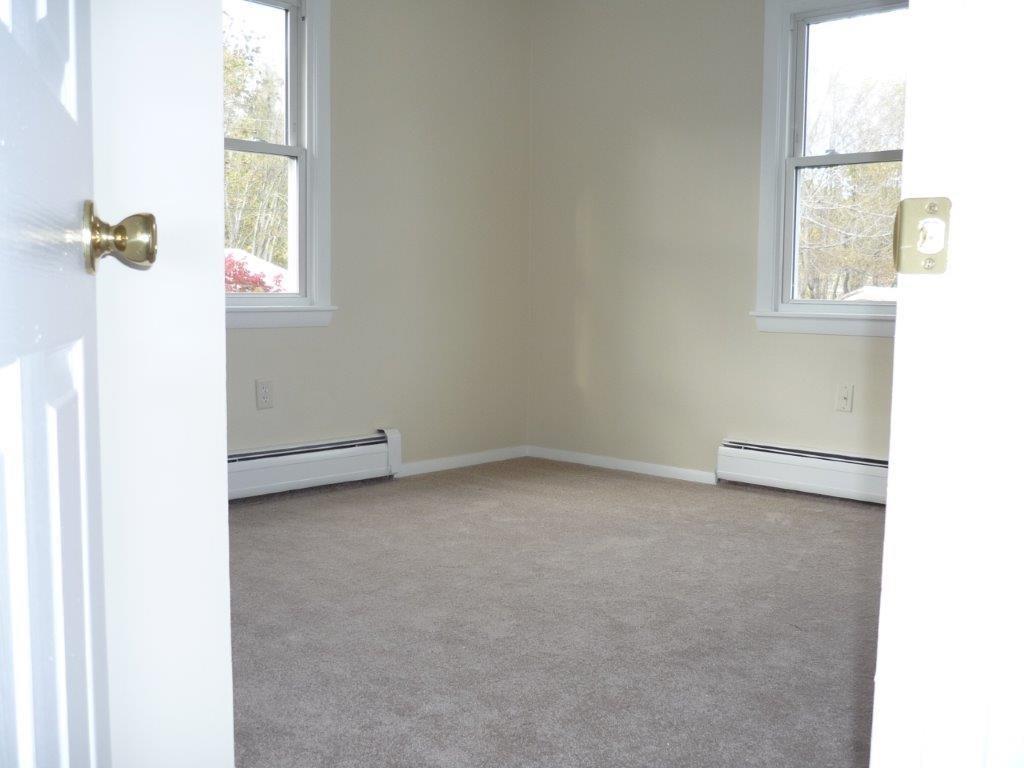 24 Rosewood Circle Springvale, ME 04083 - Photo 18 of 28 Photo