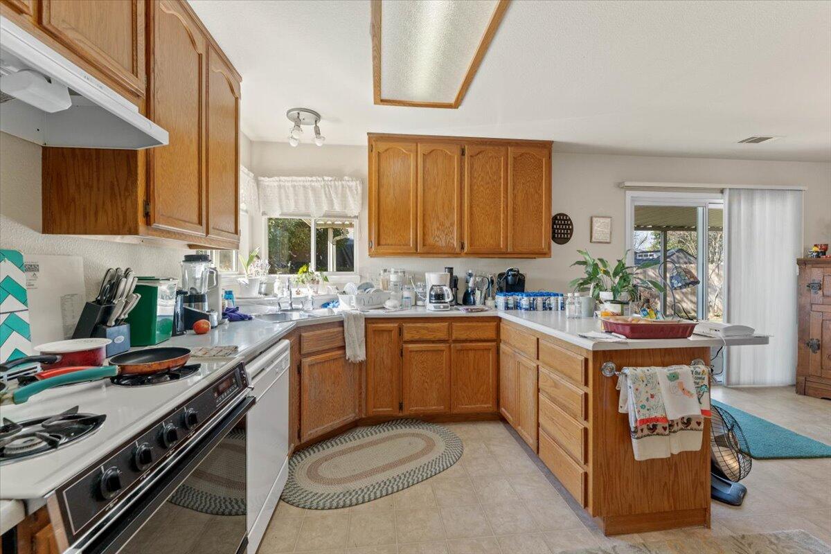 7032 Pit Road Redding, CA 96001 - Photo 11 of 34 13-7032 Pit Rd - PCR-2