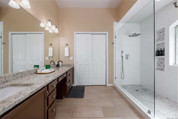$2,300 | 1131 Flaming Oak Drive, New Braunfels, TX 78132